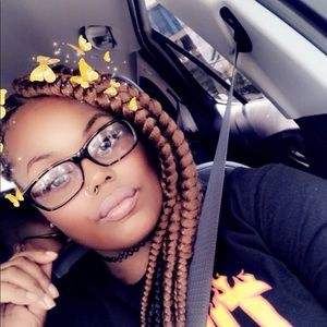 Meet your Posher, Briona